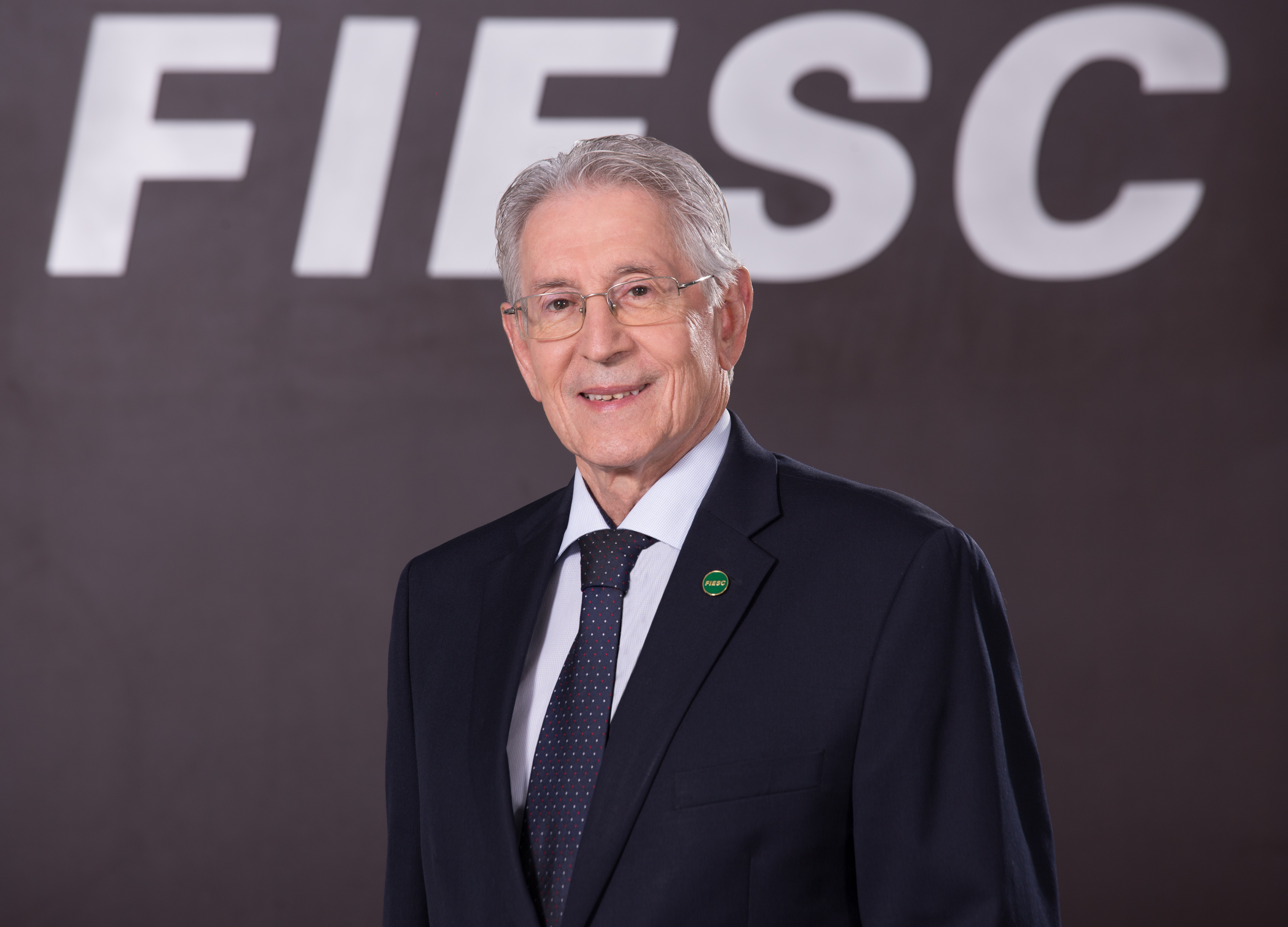 Presidente da FIESC, Glauco José Côrte