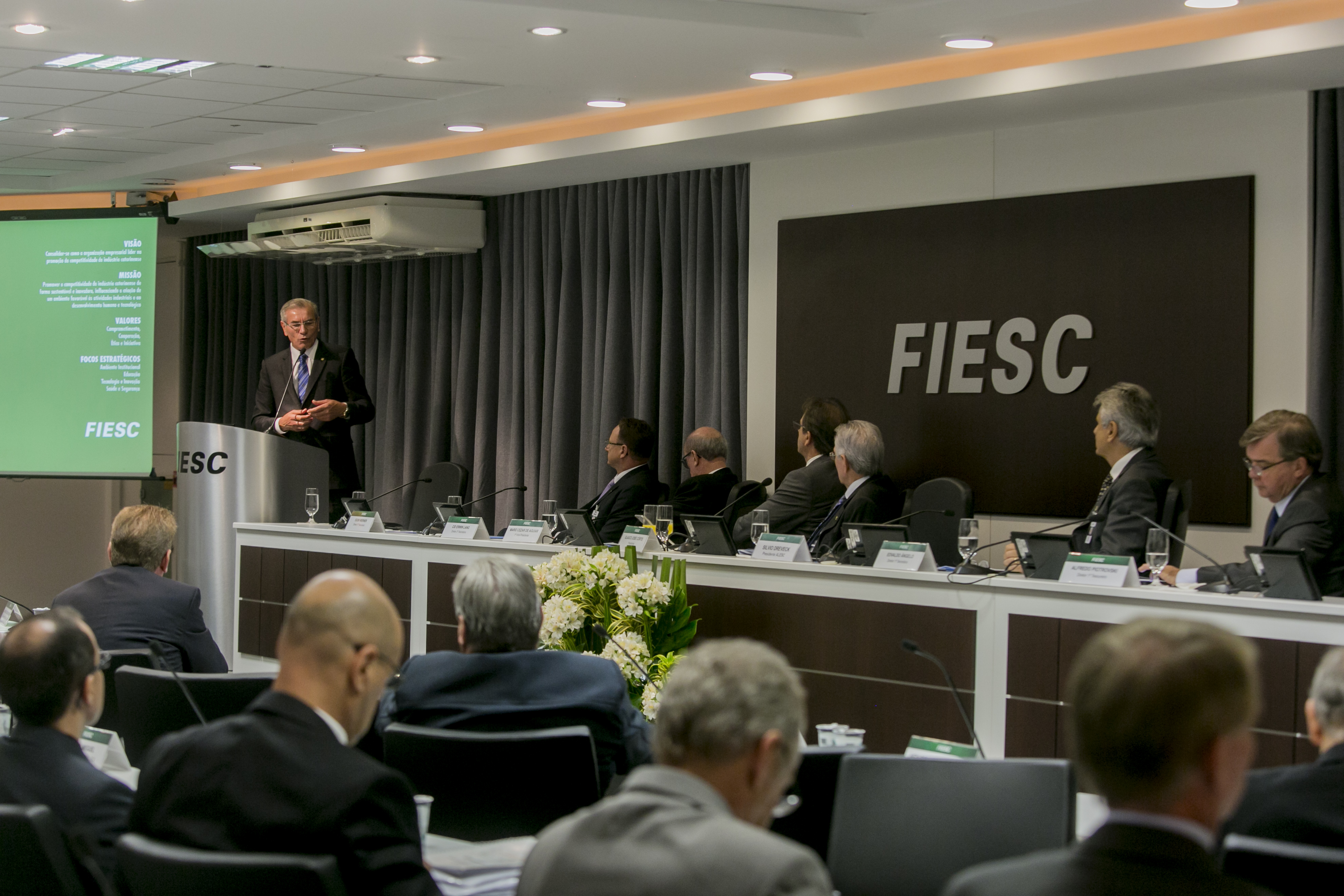 Imagem 3557 no node 5661