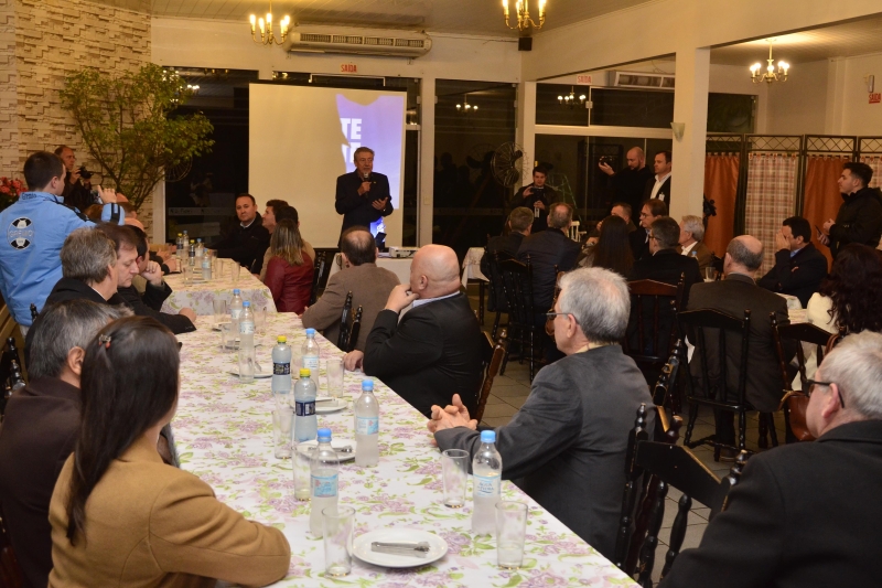 Reunião com lideranças de São Miguel do Oeste e região (foto: Ivan Ansolin)