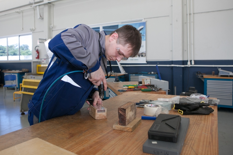 Alunos russos utilizaram estrutura do SENAI em Palhoça para se preparar para ao torneio internacional de educação profissional. Foto: Filipe Scotti