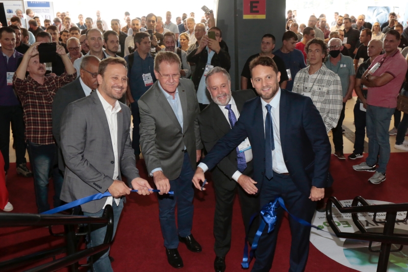 11ª Interplast estreia com expectativa de recorde de público e negócios