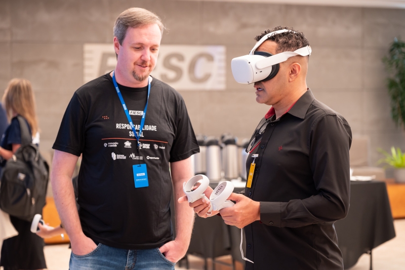 Experiência imersiva no metaverso com apoio dos óculos de realidade virtual. Foto: Fabricio Almeida  