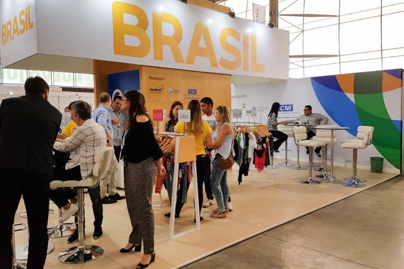 Estande do Brasil na ColombiaModa 2017, em Medellín